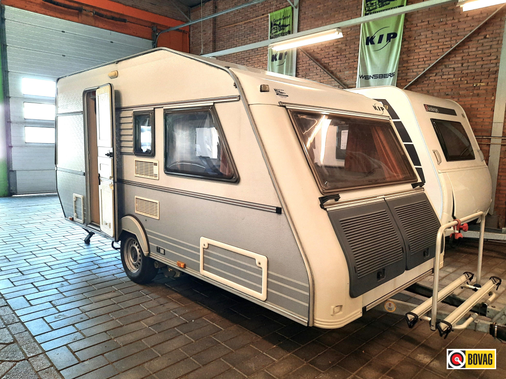 55770437
