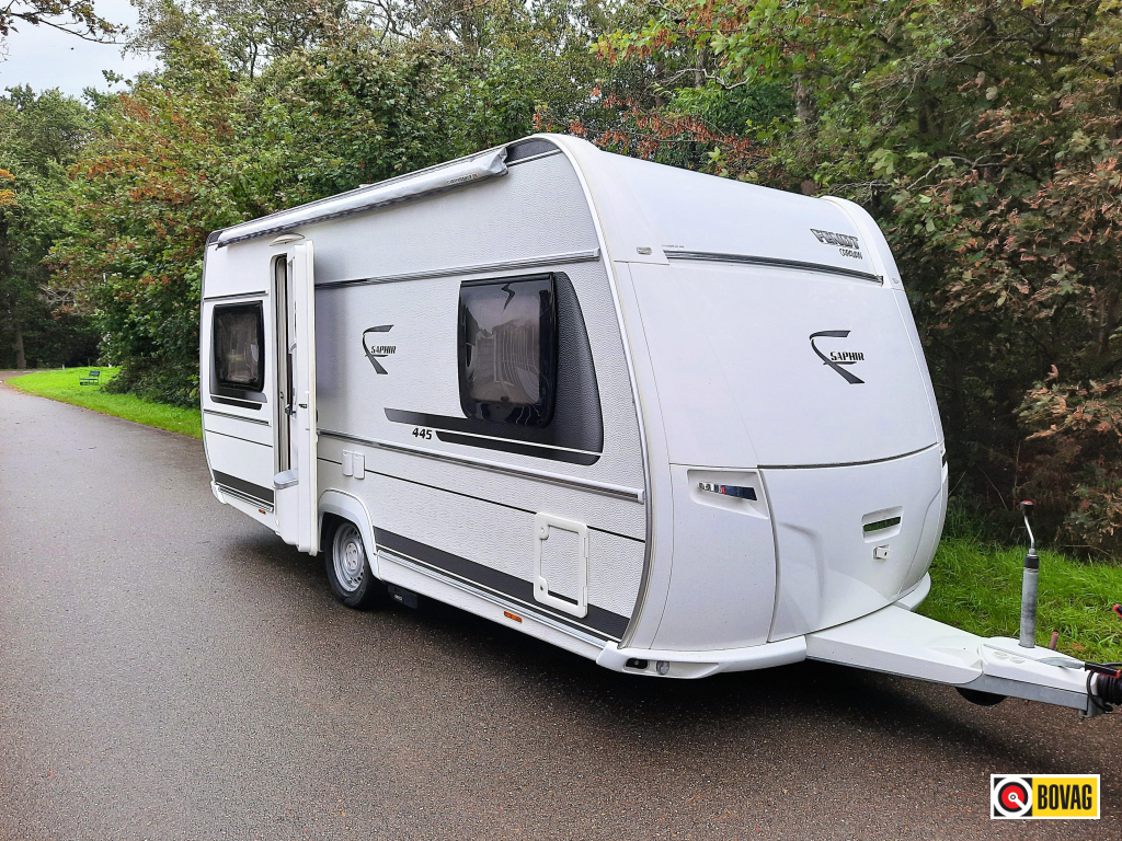 57325960